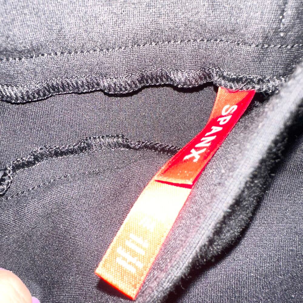 Spanx Black The Perfect Pant Flare Split Leg Trouser Pull On Pants Medium - Picture 7 of 8